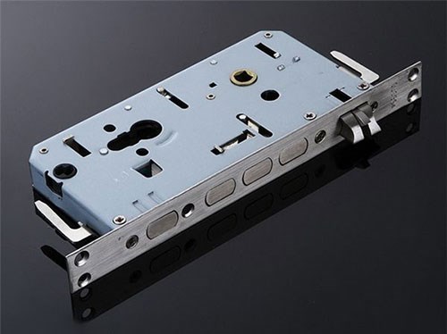 北碚區(qū)開(kāi)鎖店（配車鑰匙）