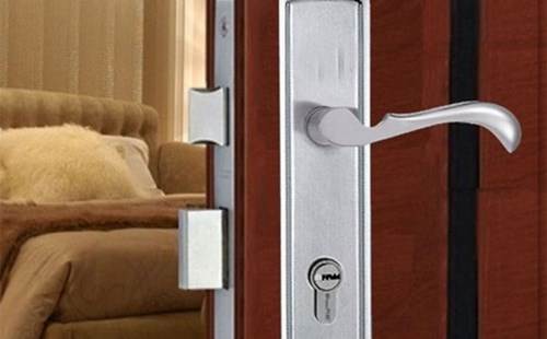 渝北區(qū)上門開鎖（開鎖電話）