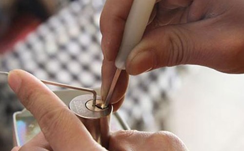 蘇家屯區(qū)汽車開鎖電話（修鎖換鎖芯公司）